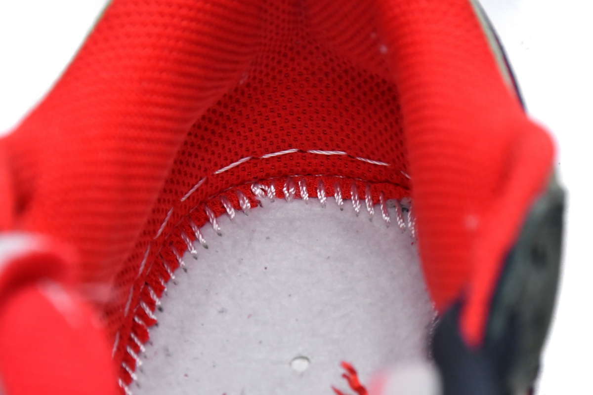 Otomo Katsuhiro x Nike SB Dunk Low Steamboy OST LF0039-004