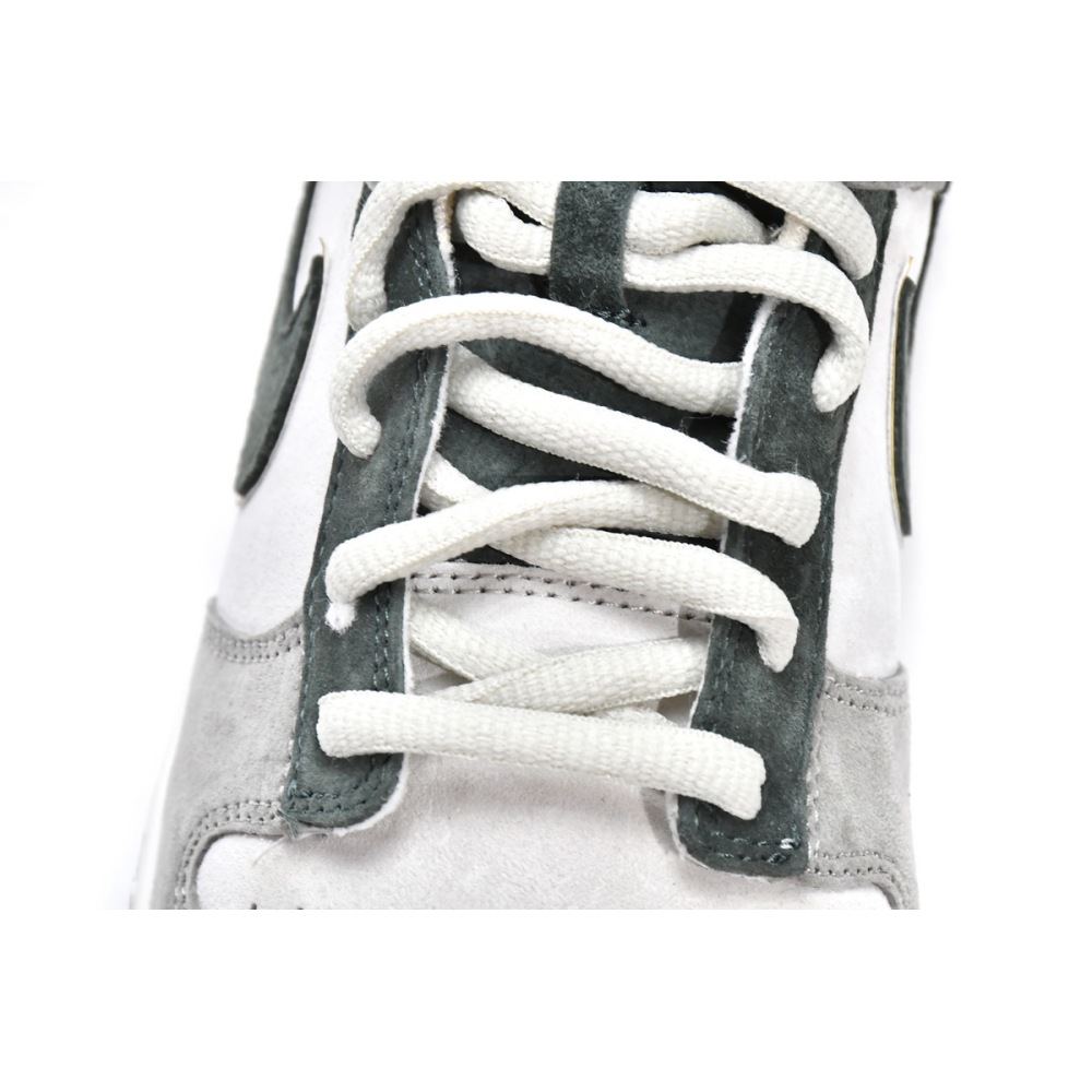 Otomo Katsuhiro x Nike SB Dunk Low Steamboy OST LF0039-011
