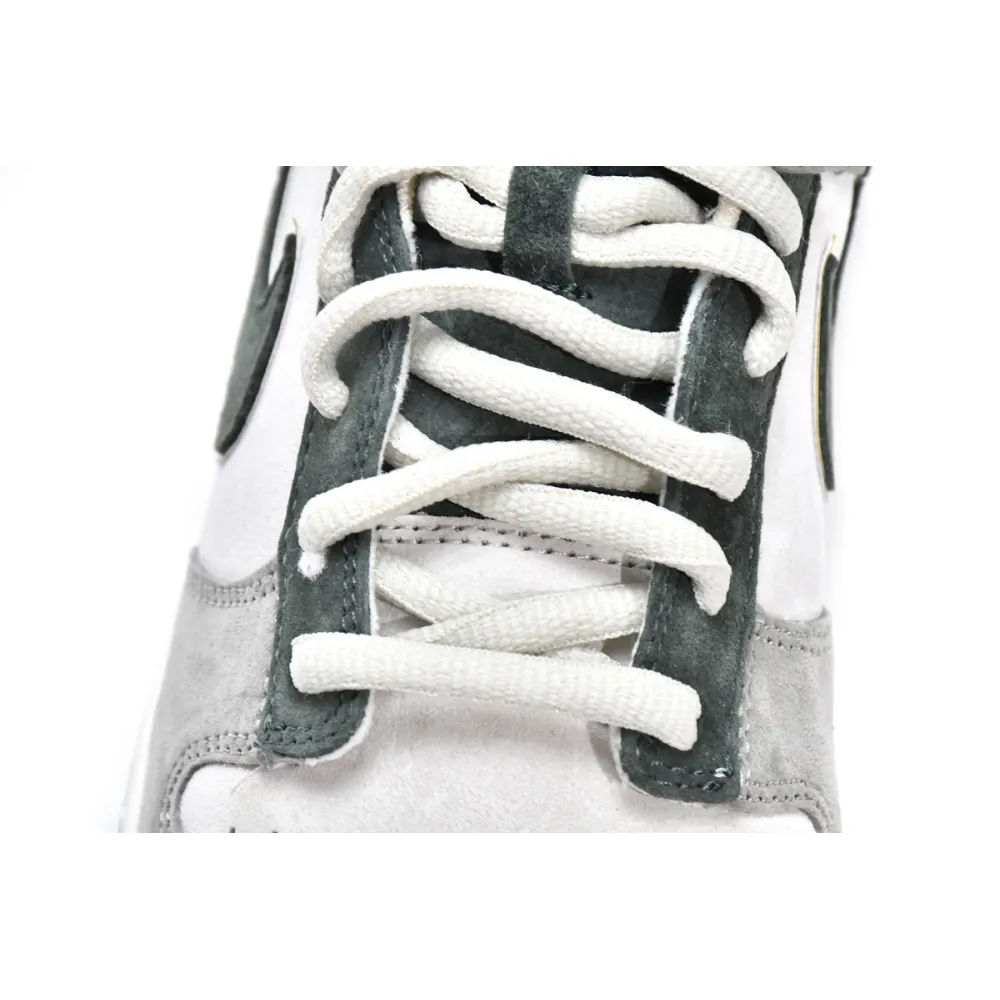 Otomo Katsuhiro x Nike SB Dunk Low Steamboy OST LF0039-011