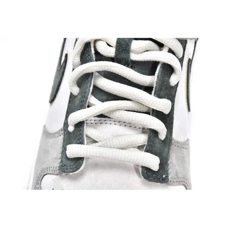 Otomo Katsuhiro x Nike SB Dunk Low Steamboy OST LF0039-011