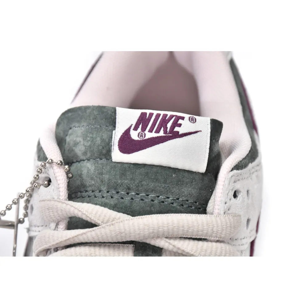 Otomo Katsuhiro x Nike SB Dunk Low Steamboy OST LF0039-013