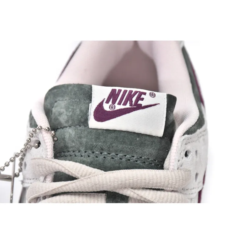 Otomo Katsuhiro x Nike SB Dunk Low Steamboy OST LF0039-013