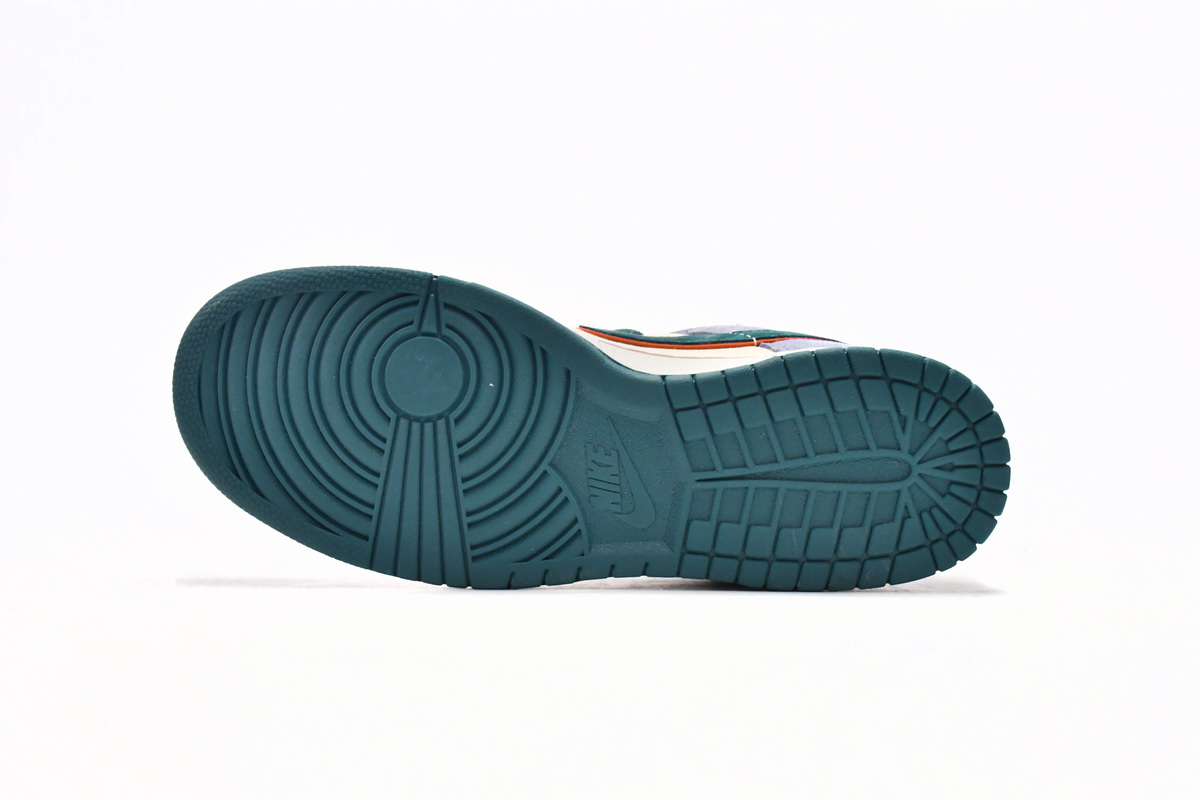 Otomo Katsuhiro x Nike SB Dunk Low Steamboy OST LF0039-017 