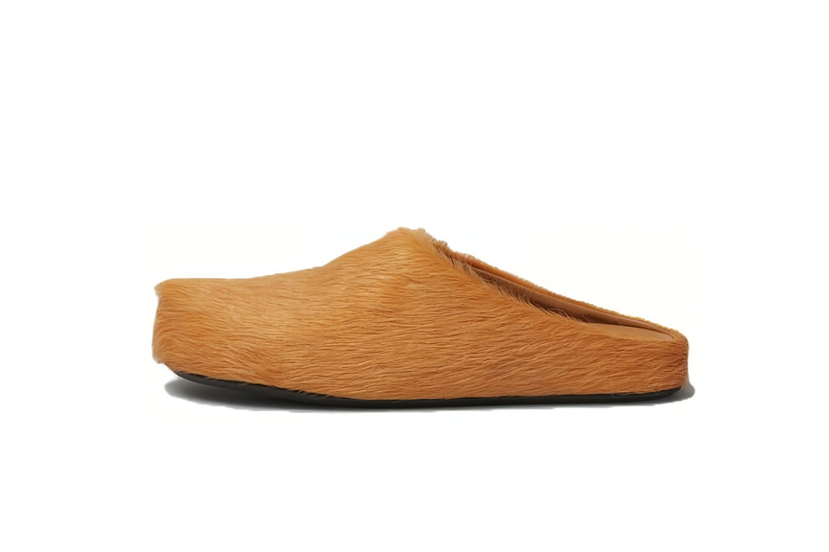 Marni Long-Hair Calfskin Fussbett Sabot Orange SBMR000600P412200R09