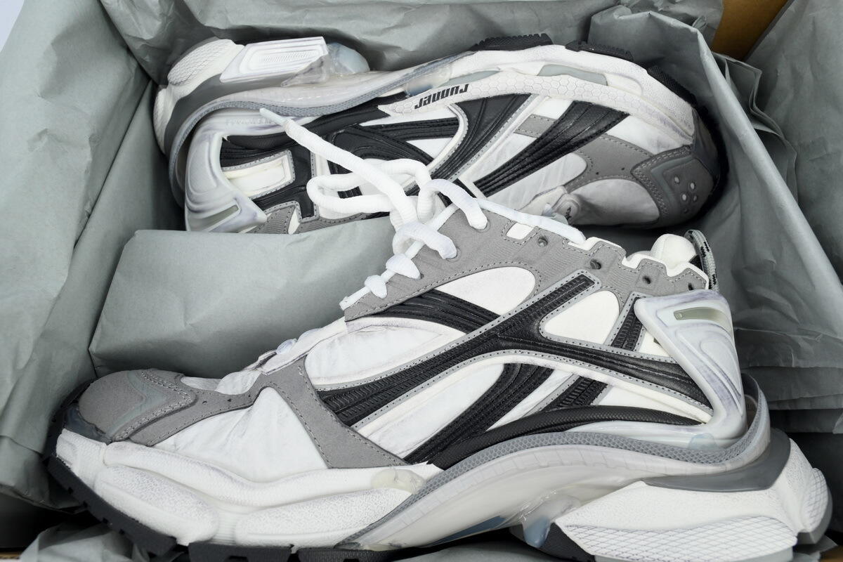 Balenciaga Runner Sneaker 'Grey White Black' 772774 W3RNY 9012