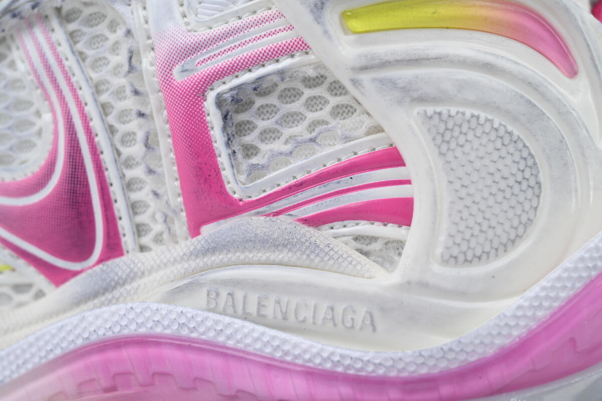 Balenciaga Runner Sneaker Gradient Yellow Powder 772767 WRUNG 9517