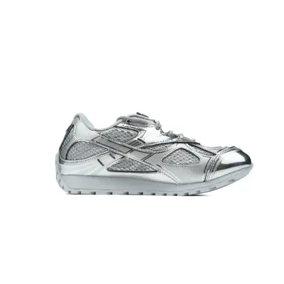 Bottega Veneta Orbit Silvery 02