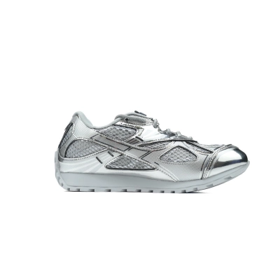 Bottega Veneta Orbit Silvery 02