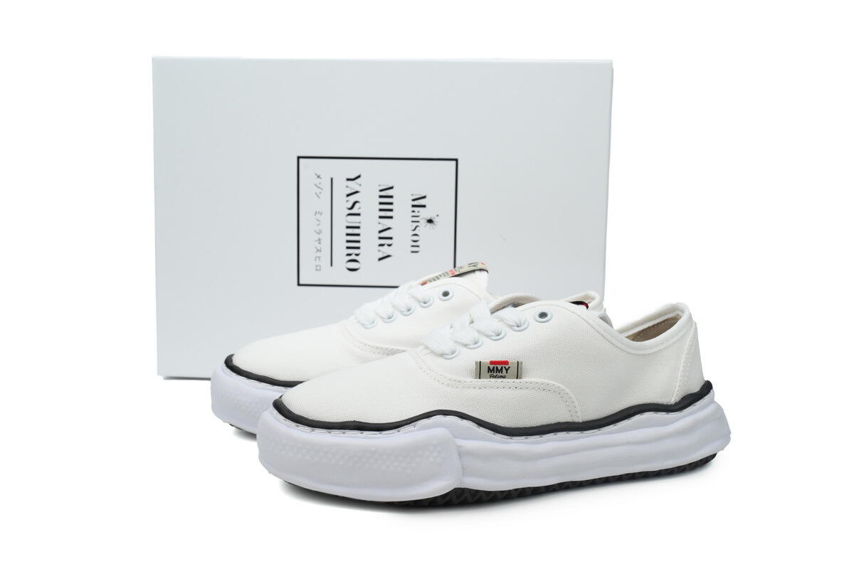 Maison Mihara Yasuhiro Baker OG Sole Sagara Embroidery Low 'White' A08FW725 WHT