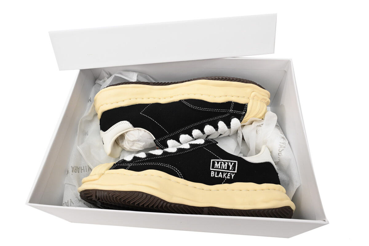 Maison Mihara Yasuhiro Blakey OG Sole Vintage Canvas Low Black A09FW732-BLK