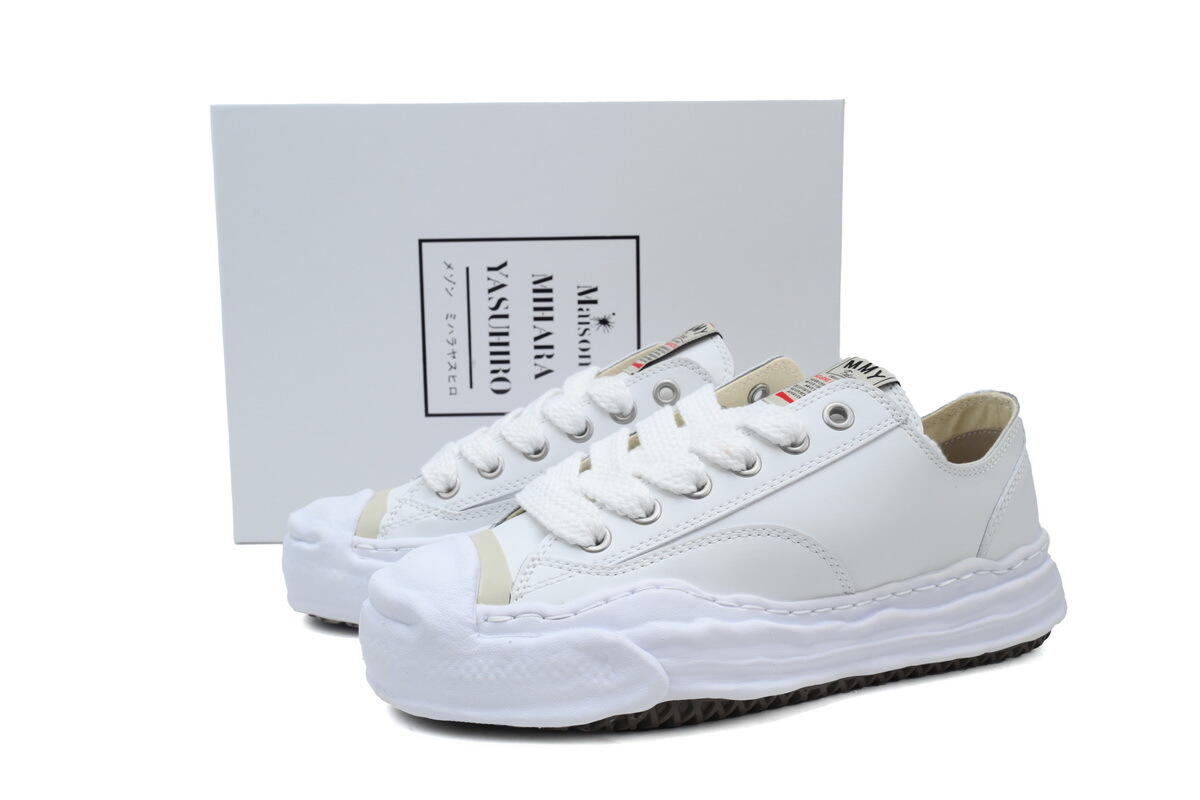 Maison Mihara Yasuhiro Hank OG Sole Nylon Puffer Low 'White' A11FW723 WHT