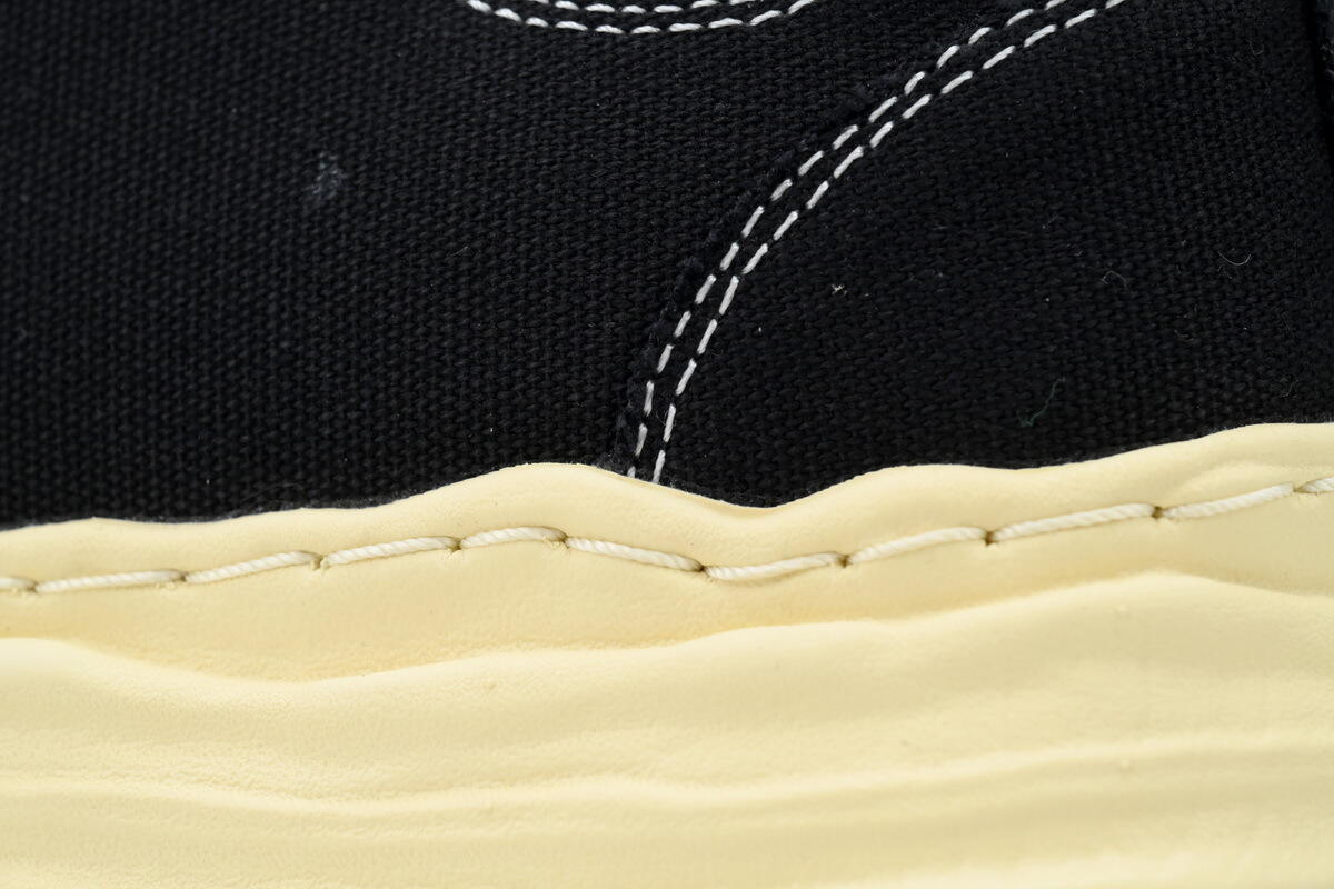 Maison Mihara Yasuhiro Hank Vintage Sole Canvas Low Black A09FW734-BLK