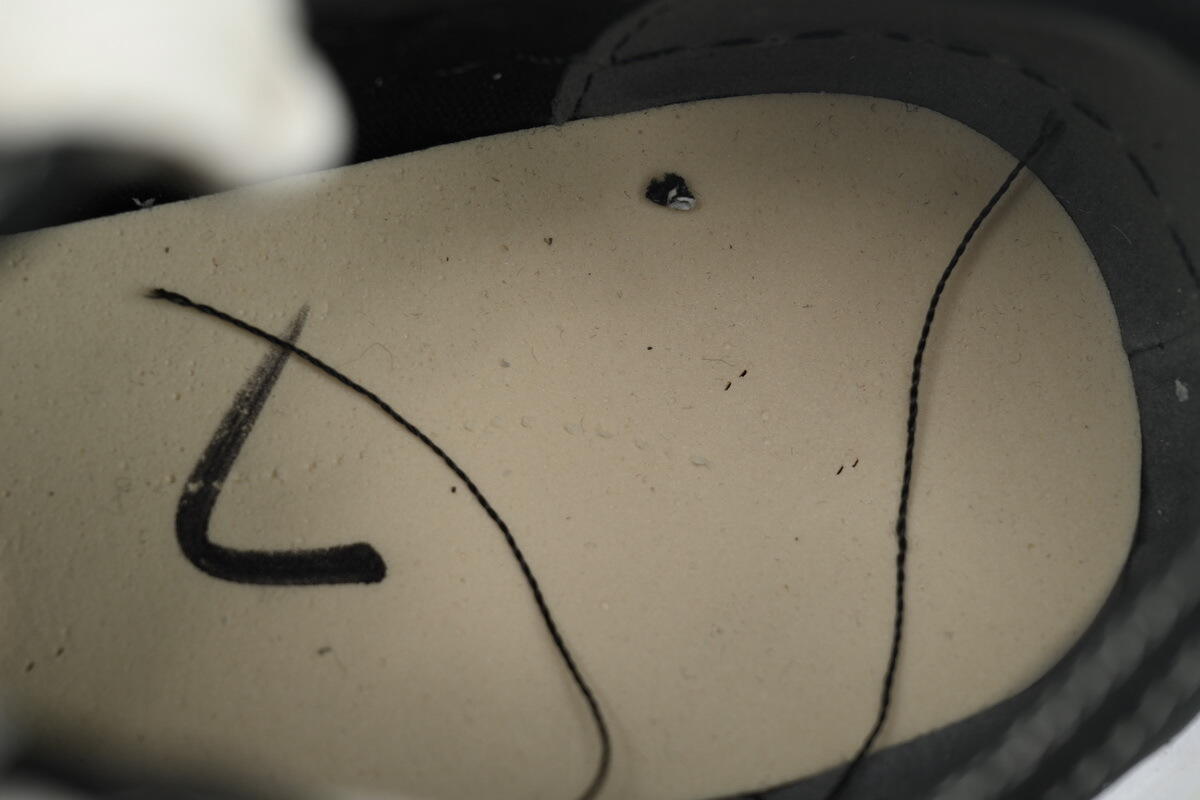 Maison Mihara Yasuhiro x AMIRI Skel-Top Low Black AMFOSR1076-001