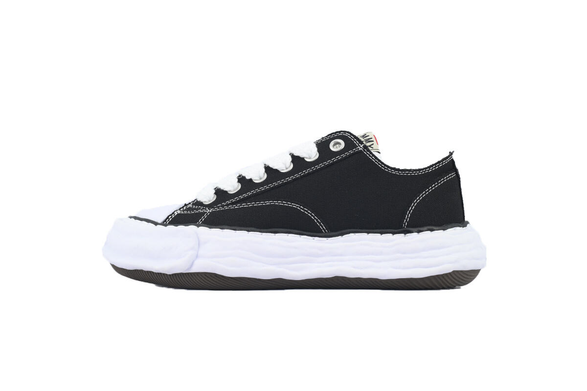 MIHARA YASUHIRO OG Sole Black White A11FW702 