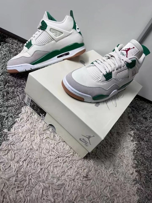 [Feedback] Received PK God Batch Nike Air Jordan 4 Retro SB Pine Green DR5415-103 - Real feedback from nicekicksmall customer