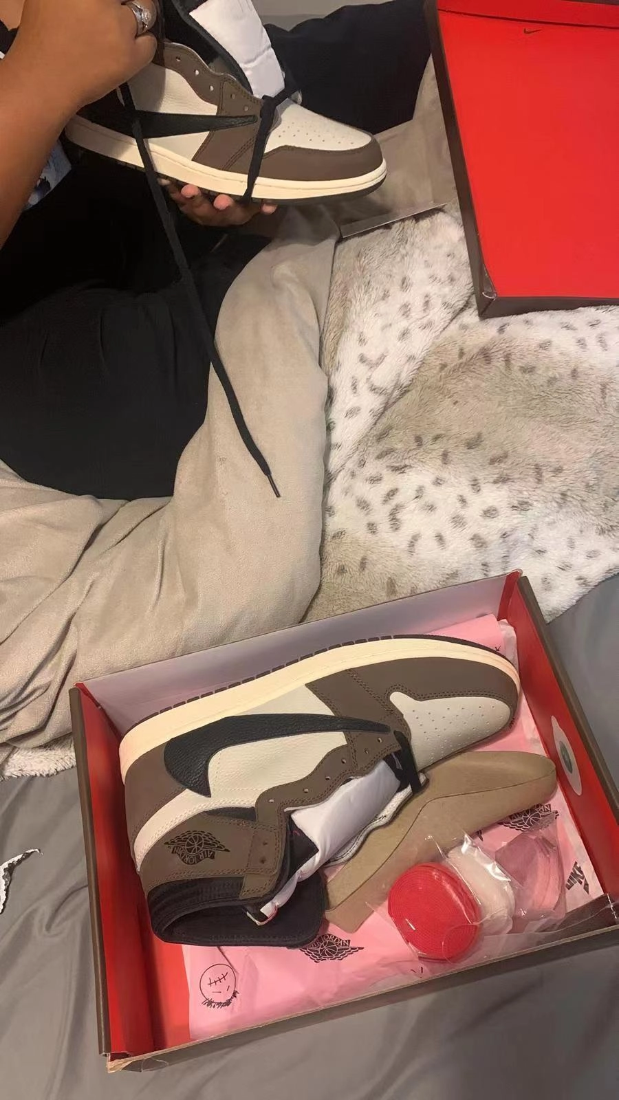 [Feedback] Received PK GOD Air Jordan 1 Retro High Travis Scott CD4487-100 - Real feedback from nicekicksmall customer