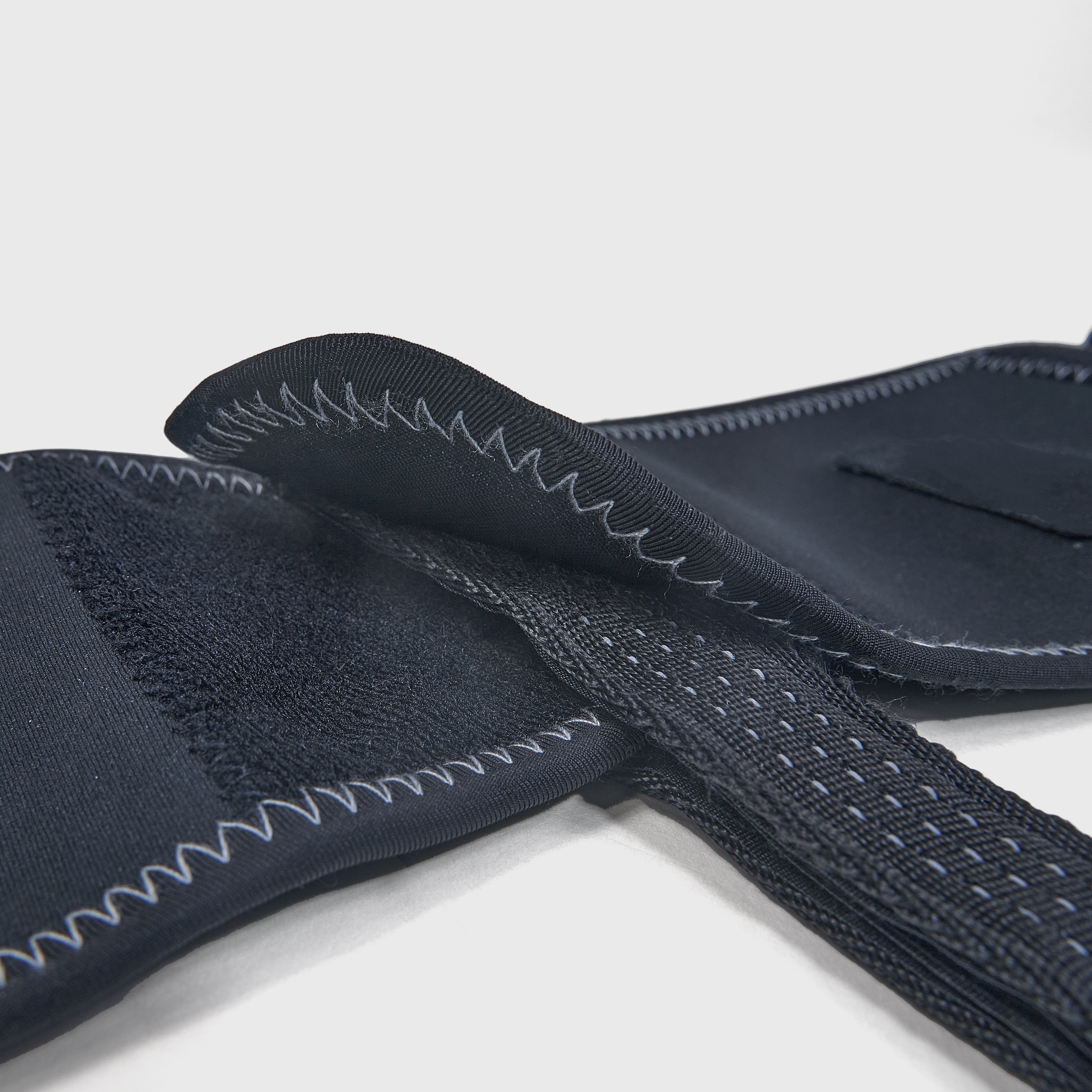 Dog Leg Double Knee Brace For Torn ACL Back Leg