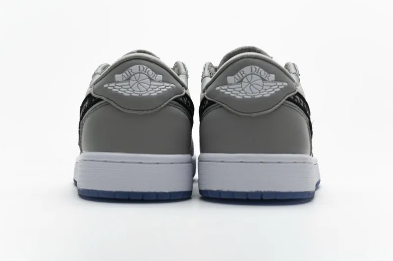 jordan 1 dior low