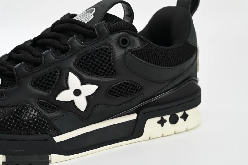Louis Vuitton LV Skate Sneaker Black White 1AARR1