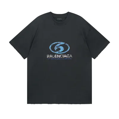 Balenciaga KT2396 02