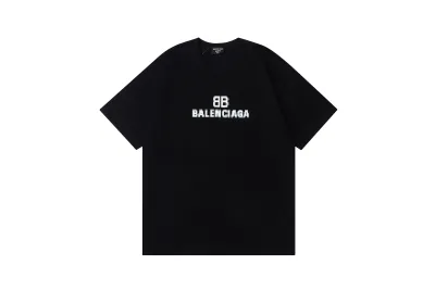 Balenciaga KT2313 02