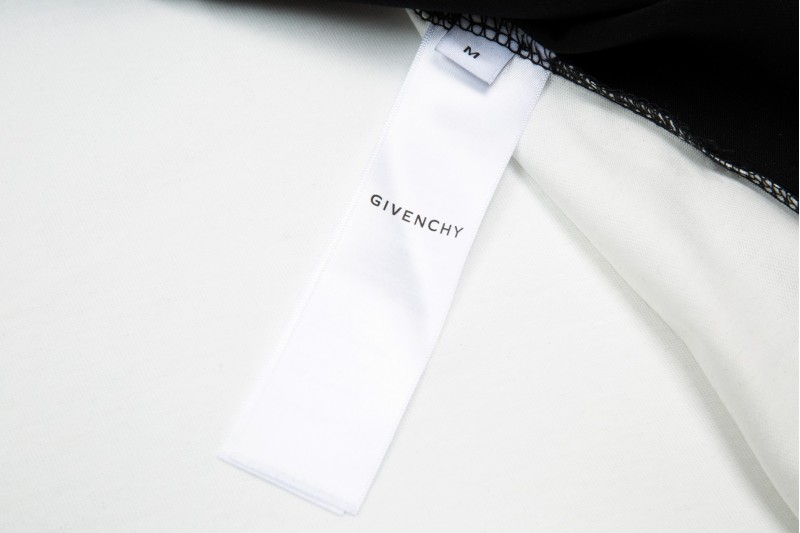 Givenchy Gragon T-shirt
