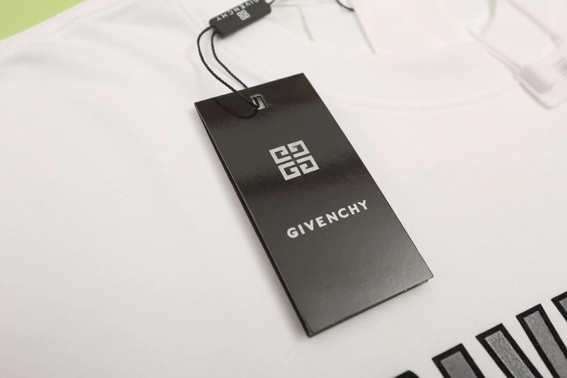 Givenchy Logo T-shirt