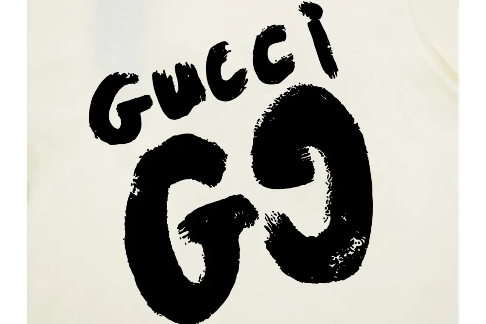 Gucci T-Shirt Simple