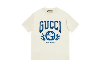 Gucci T-Shirt with Blue Logo 01