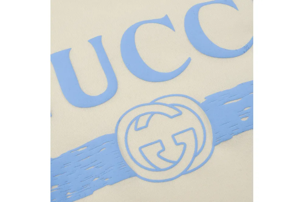 Gucci T-Shirt with LOGO