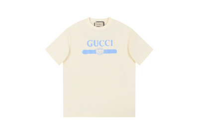 Gucci T-Shirt with LOGO 01