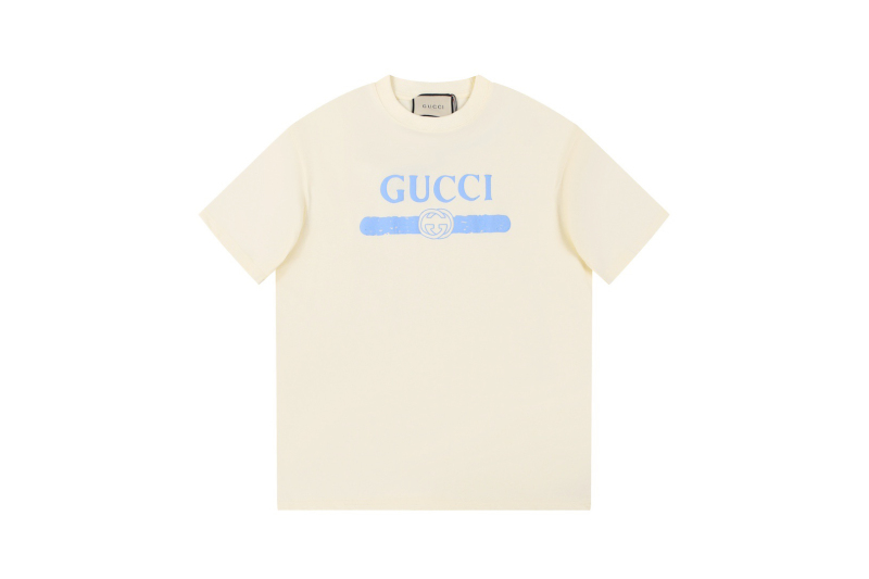 Gucci T-Shirt with LOGO
