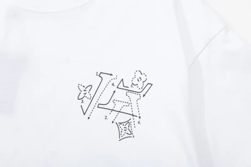 Louis Vuitton LV T-Shirt 204853