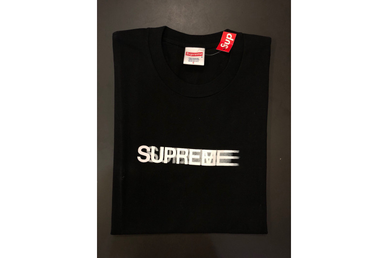 Supreme B352