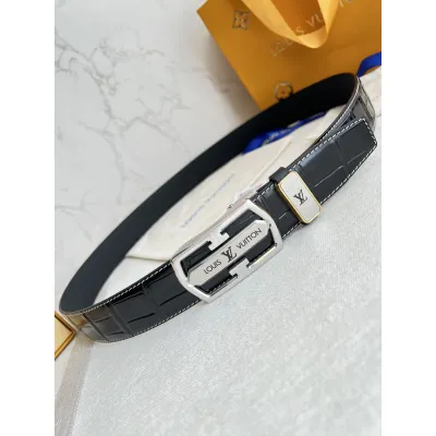 Louis Vuitton LV 35mm Belt 110571 01