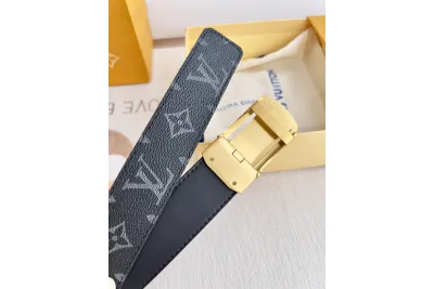 Louis Vuitton LV 35mm Belt 110590 02
