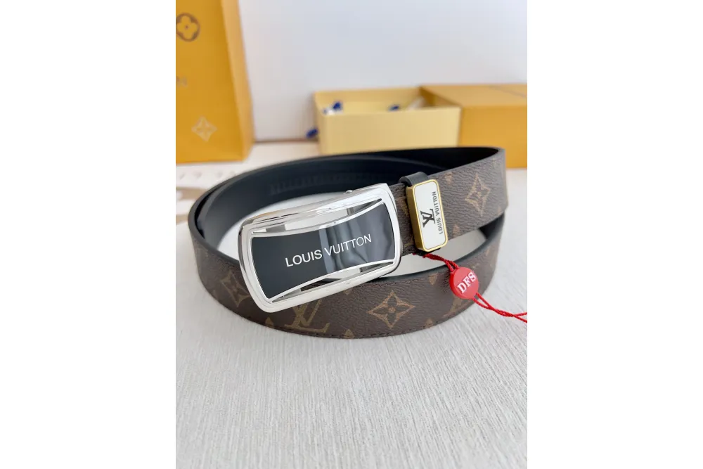Louis Vuitton LV 35mm Belt 109817