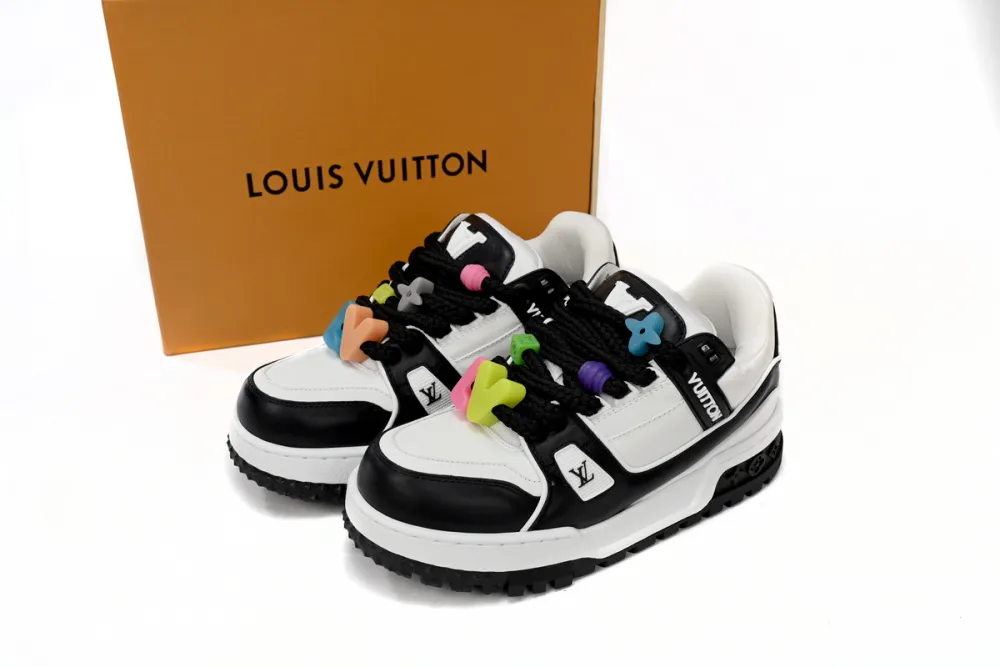 Louis Vuitton LV Trainer Maxi Black White 1ABZQ9
