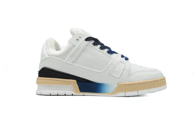 Louis Vuitton LV Trainer Monogram Street Style Bi-color Logo 02