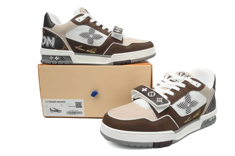RSOUTFIT Louis Vuitton LV Trainer Brown Beige White 1AC51J