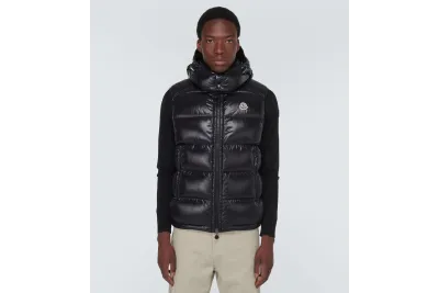 Moncler Bormes Down Vest Black 02