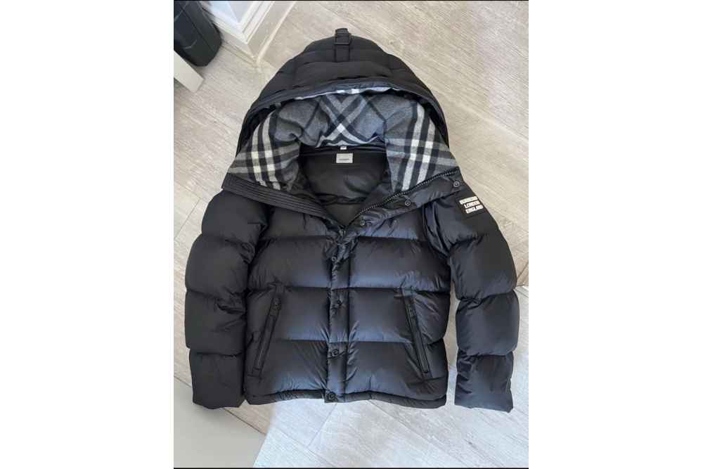 Burberry Puffer Jacket Black RSOUTFIT
