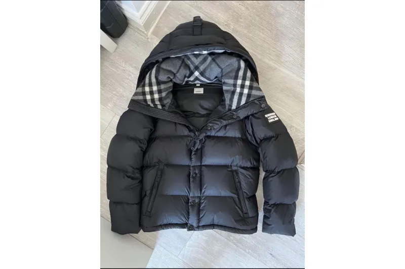 Burberry Puffer Jacket Black RSOUTFIT