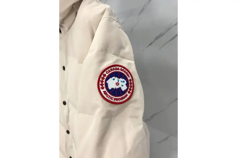 Canada Goose Wyndham Parka Jacket White