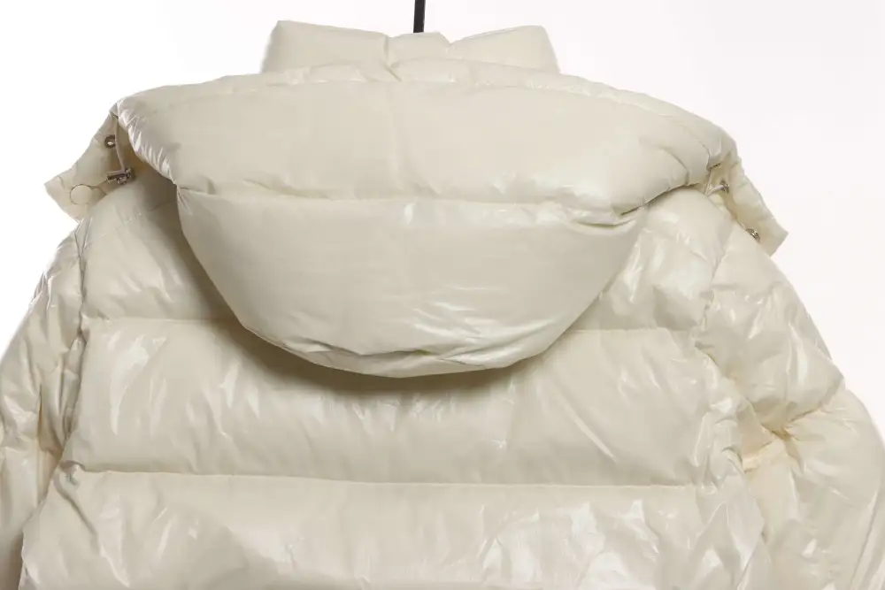 Moncler Maya 70 Short Down Jacket White