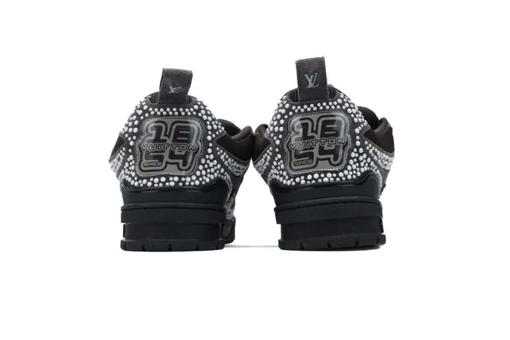 RSOUTFIT Louis Vuitton LV Skate Black Grey Crystal Sneakers