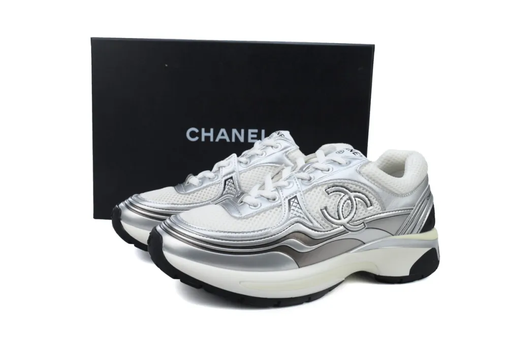 Chanel Wmns CC Logo Sneaker White Silver G39792 Y56368 K5451