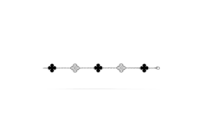 Van Cleef & Arpels White Gold Diamond Onyx Vintage Alhambra bracelet, 5 motifs 02
