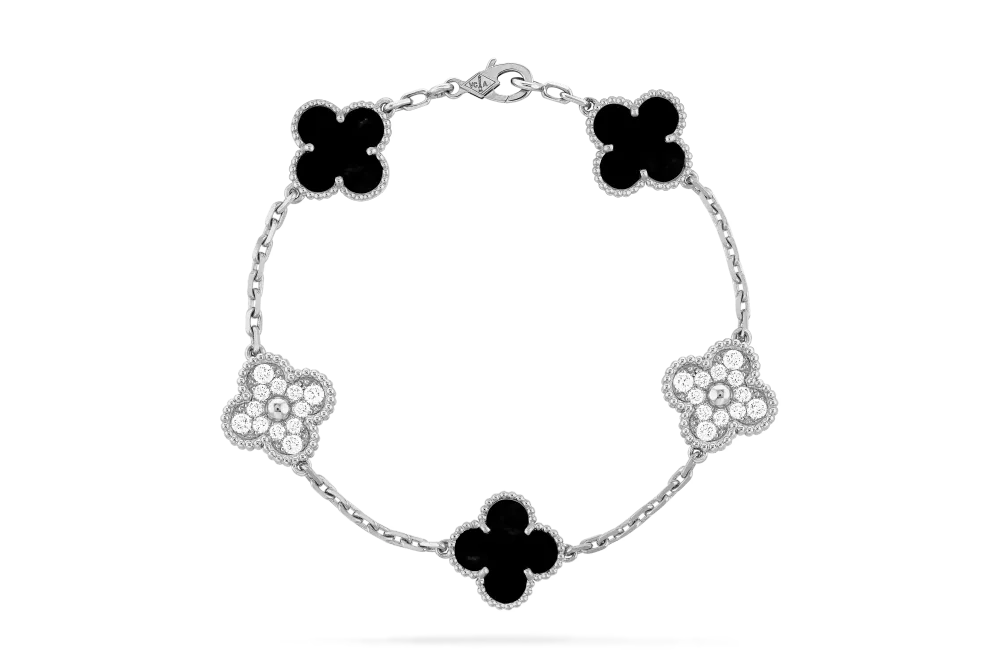Van Cleef & Arpels White Gold Diamond Onyx Vintage Alhambra bracelet, 5 motifs