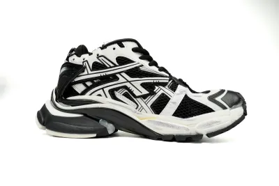 Balenciaga Runner White Black White  677403W3RB29010 02